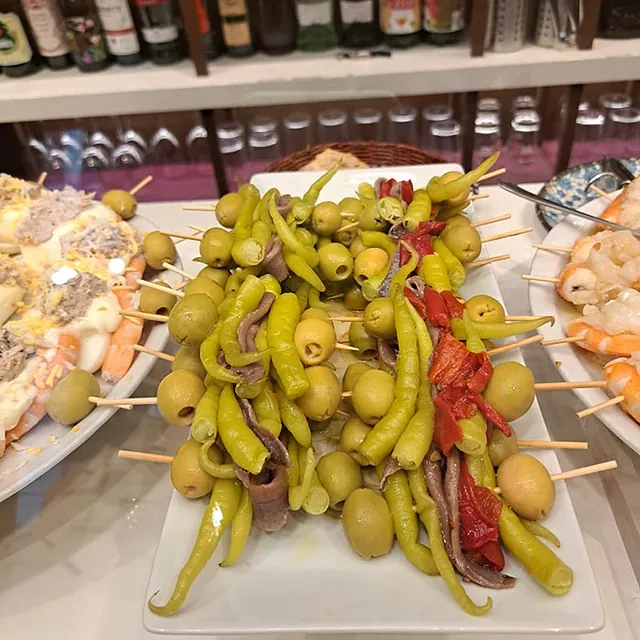 Orain Taberna variedad de pinchos